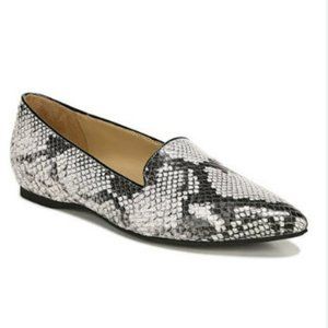 NATURALIZER - Alabaster Snake-Embossed Tara Leather Loafer - Size 8.5